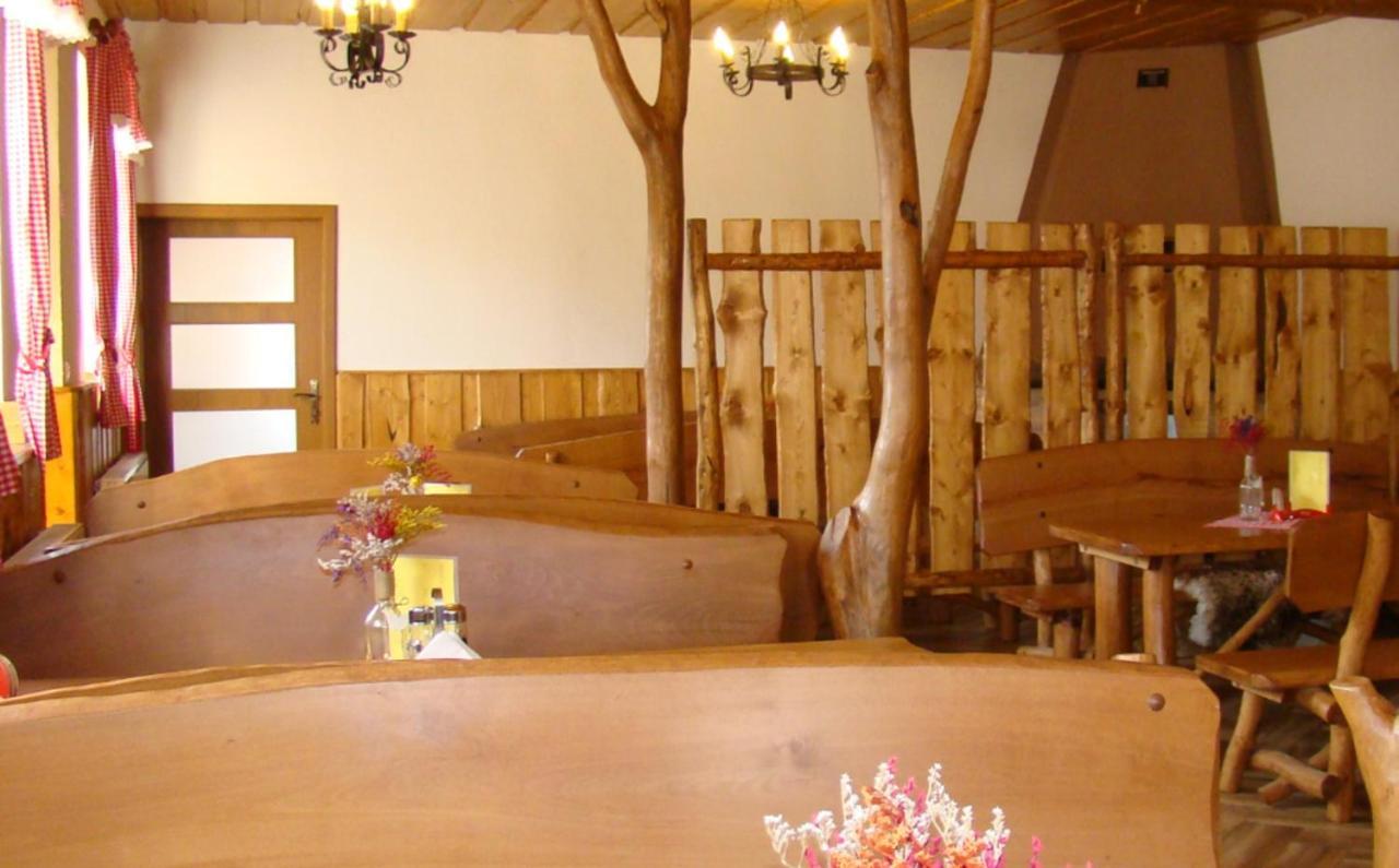 Penzion A Restaurace U Maryny Bocanovice Εξωτερικό φωτογραφία